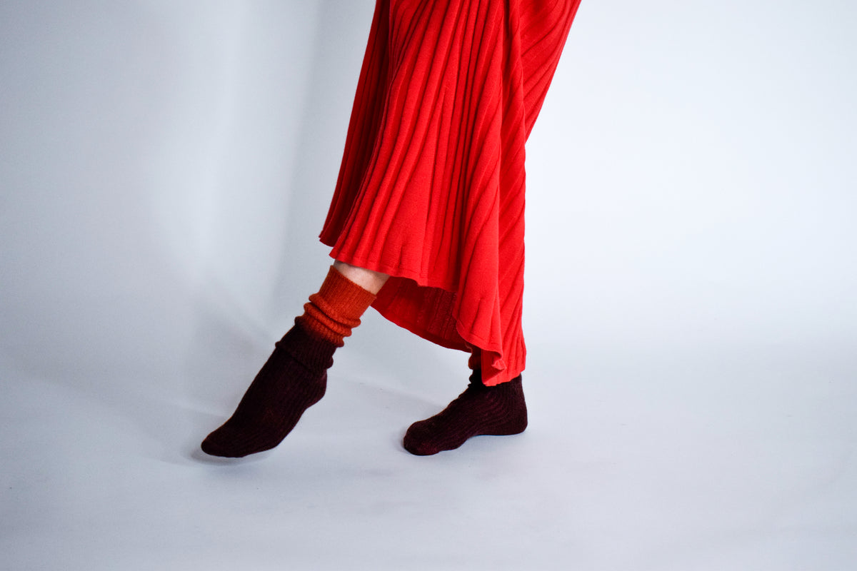 Dip-Dye Kaschmirsocken Braun/Rot von Mell-o – Ansicht 4