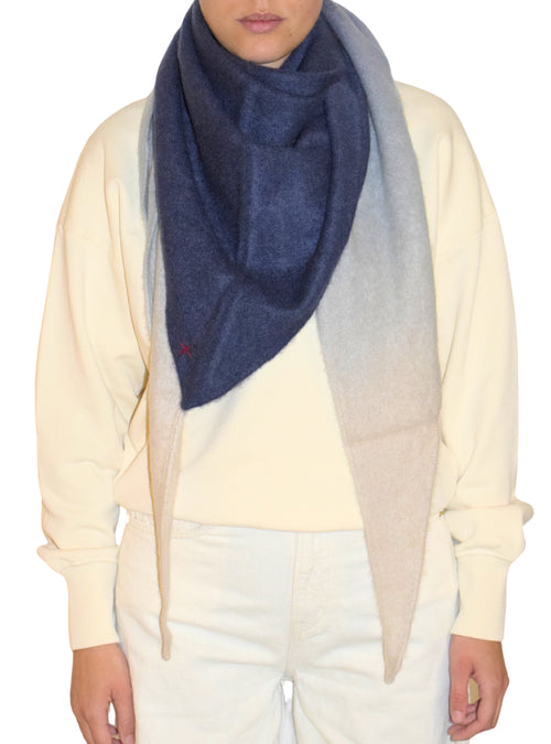 Großer Dip-Dye Dreieckschal Indigo/Camel aus Kaschmir von Mell-o