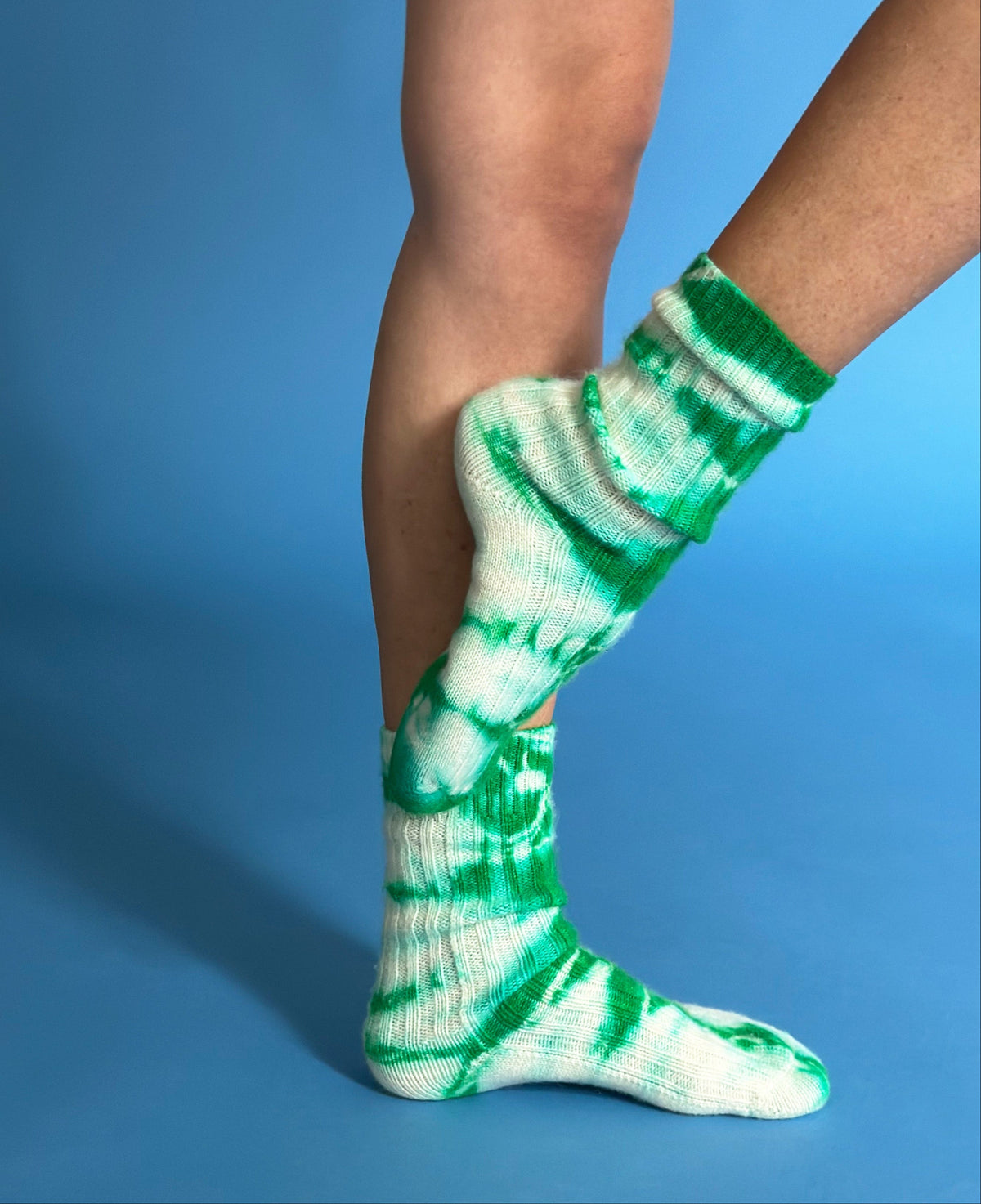 Tie-Dye Kaschmirsocken Evergreen von Mell-o – Ansicht 6